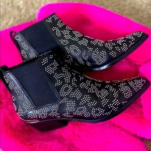 Genuine leather, leopard studded, ankle booties from Rag n Bone nyc.